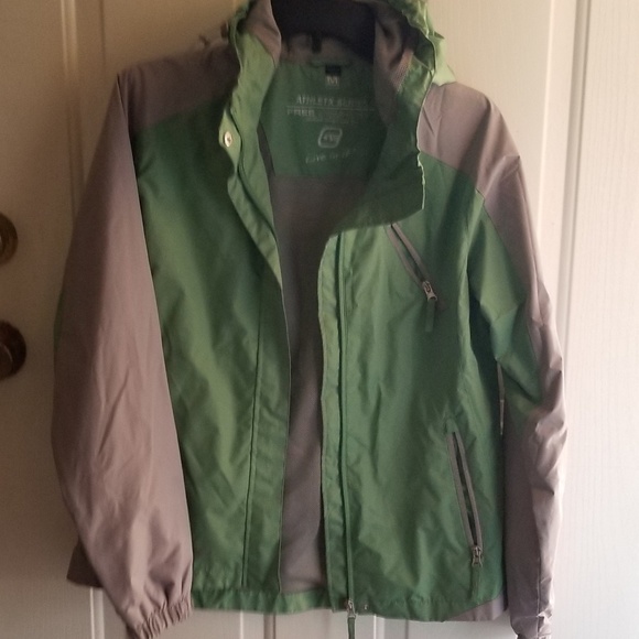 Free Country Jackets & Blazers - Womens Free Country Rain Jacket